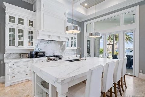 Villa ou maison à vendre à Riviera Beach, Floride: 4 chambres, 349.78 m2 № 2158320 - photo 5