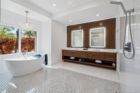 Villa ou maison à vendre à Riviera Beach, Floride: 4 chambres, 349.78 m2 № 2158320 - photo 11