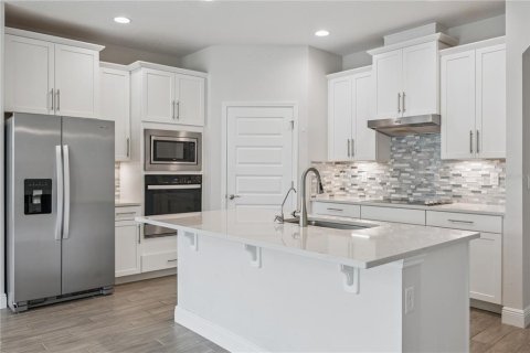 Casa en venta en Winter Garden, Florida, 4 dormitorios, 272.3 m2 № 2157980 - foto 12