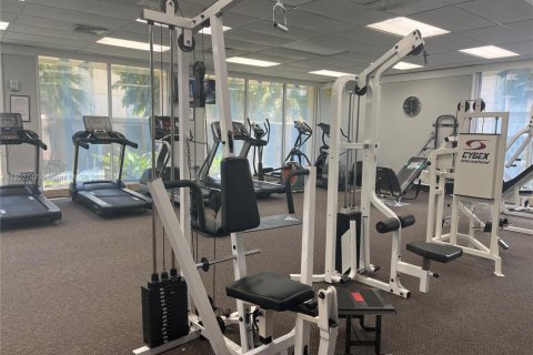 Copropriété à vendre à Sunny Isles Beach, Floride: 2 chambres, 125.42 m2 № 1727839 - photo 3