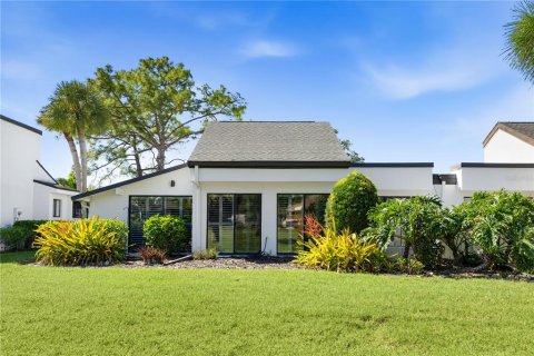 Villa ou maison à vendre à Sarasota, Floride: 2 chambres, 140.38 m2 № 2430902 - photo 26