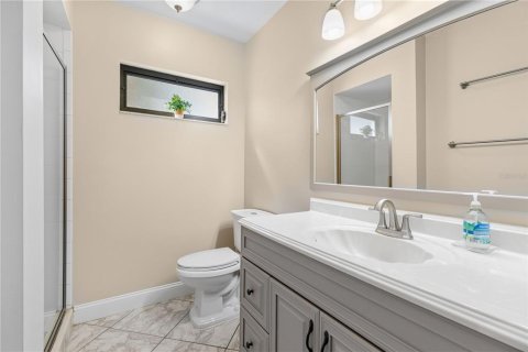 Villa ou maison à vendre à Sarasota, Floride: 2 chambres, 140.38 m2 № 2430902 - photo 25