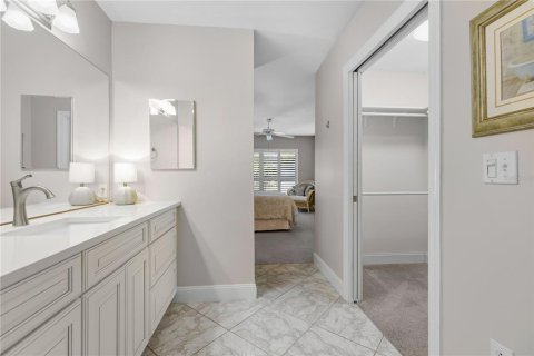 Villa ou maison à vendre à Sarasota, Floride: 2 chambres, 140.38 m2 № 2430902 - photo 21