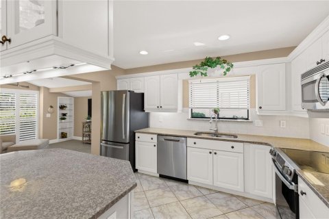 Villa ou maison à vendre à Sarasota, Floride: 2 chambres, 140.38 m2 № 2430902 - photo 15