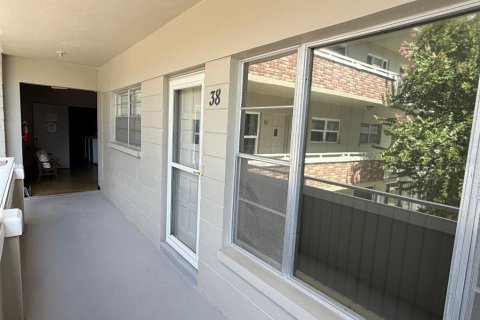 Condominio en venta en Clearwater, Florida, 2 dormitorios, 99.41 m2 № 1893724 - foto 5