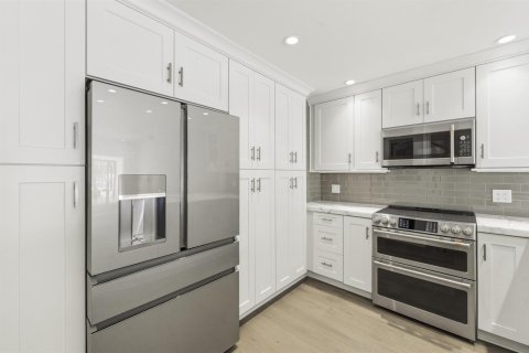 Touwnhouse à vendre à Palm Beach Gardens, Floride: 2 chambres, 130.06 m2 № 2190180 - photo 5