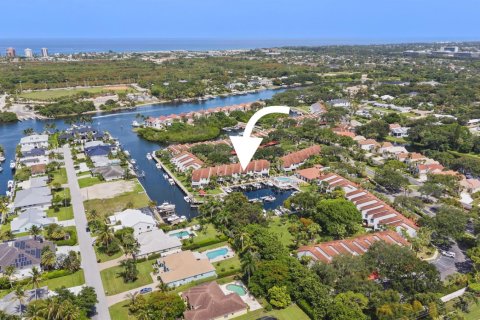 Touwnhouse à vendre à Palm Beach Gardens, Floride: 2 chambres, 130.06 m2 № 2190180 - photo 25