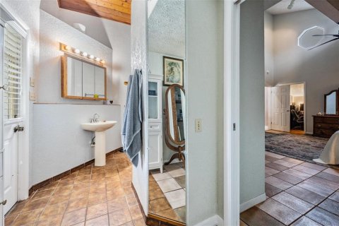 Casa en venta en New Port Richey, Florida, 3 dormitorios, 232.07 m2 № 1919770 - foto 19