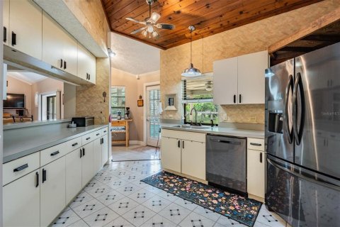 Casa en venta en New Port Richey, Florida, 3 dormitorios, 232.07 m2 № 1919770 - foto 29