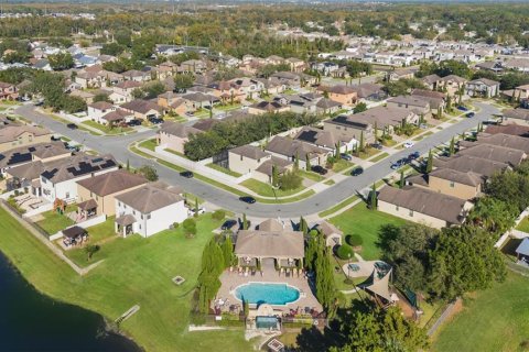 Villa ou maison à vendre à Orlando, Floride: 3 chambres, 227.33 m2 № 1900085 - photo 2