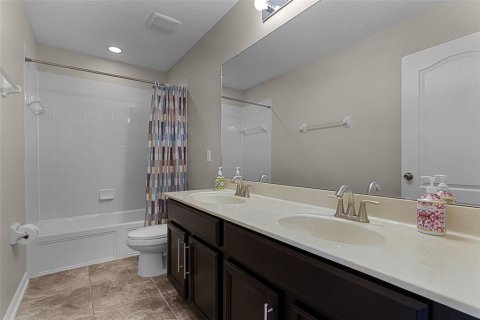 Villa ou maison à vendre à Orlando, Floride: 3 chambres, 227.33 m2 № 1900085 - photo 26
