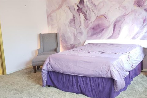 Снять в аренду таунхаус в Тампа, Флорида 11 комнат, 129.88м2, № 2208224 - фото 15