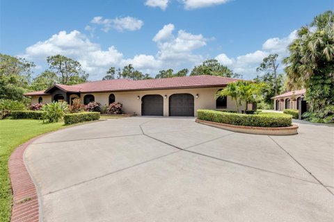 Villa ou maison à vendre à North Port, Floride: 3 chambres, 276.11 m2 № 1778967 - photo 8