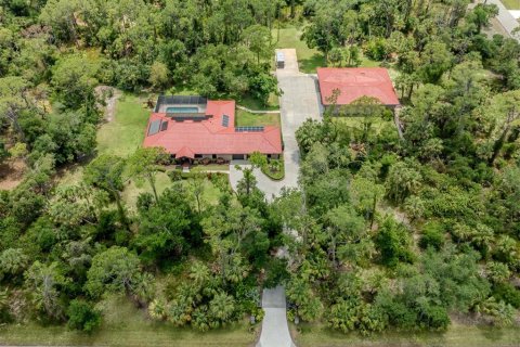 Villa ou maison à vendre à North Port, Floride: 3 chambres, 276.11 m2 № 1778967 - photo 2