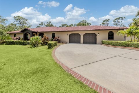 Villa ou maison à vendre à North Port, Floride: 3 chambres, 276.11 m2 № 1778967 - photo 9