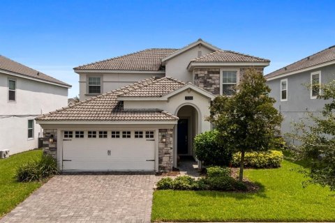 Casa en Davenport, Florida 6 dormitorios, 284.56 m2 № 2369454