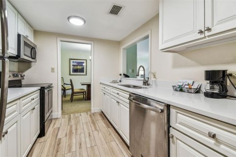 Copropriété à vendre à Palm Harbor, Floride: 2 chambres, 154.22 m2 № 1363629 - photo 4