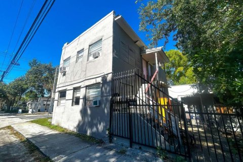 Propiedad comercial en venta en Miami, Florida, 200.95 m2 № 2192942 - foto 10