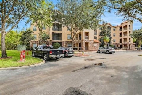 Condo in Davenport, Florida, 3 bedrooms  № 1801793 - photo 20