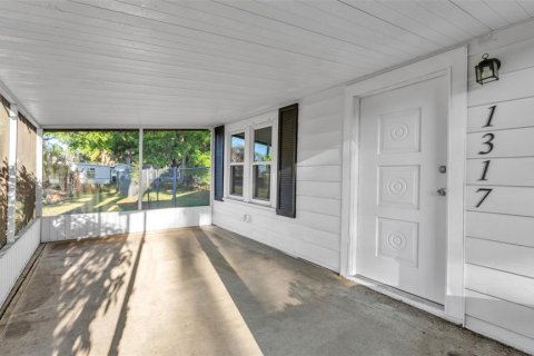 House in Lakeland, Florida 3 bedrooms, 118.73 sq.m. № 2210871 - photo 4