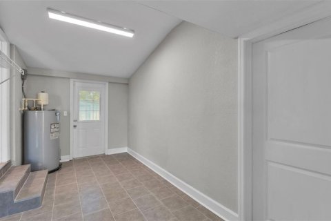 House in Lakeland, Florida 3 bedrooms, 118.73 sq.m. № 2210871 - photo 17
