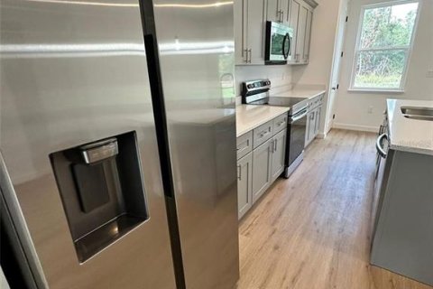 Casa en alquiler en Ocala, Florida, 4 dormitorios, 151.24 m2 № 1724924 - foto 5