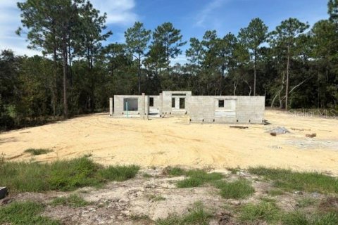 Casa en Dunnellon, Florida 4 dormitorios, 210.42 m2 № 2363139