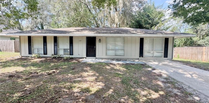 Villa ou maison à Orange City, Floride 3 chambres, 118.45 m2 № 1913298