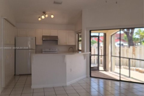Townhouse in Homestead, Florida 2 bedrooms, 88.35 sq.m. № 2032028 - photo 5