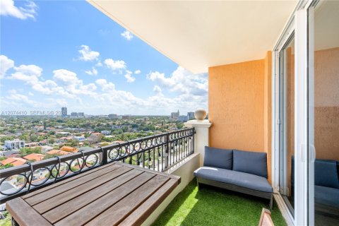 Condo in Miami, Florida, 1 bedroom № 2313779 - photo 20