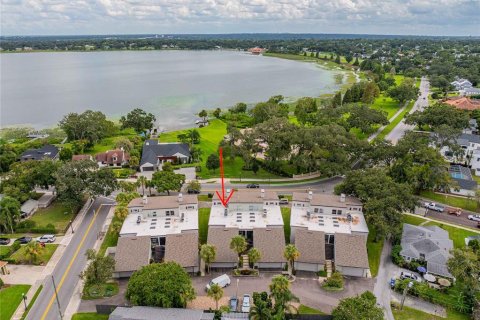 Condo in Lakeland, Florida, 3 bedrooms  № 1912726 - photo 2