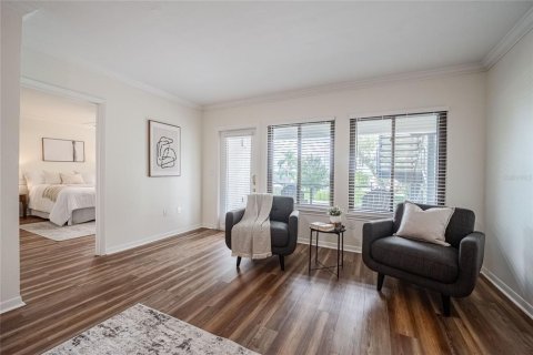 Condo in Lakeland, Florida, 3 bedrooms  № 1912726 - photo 8