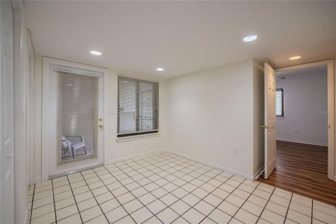Condo in Lakeland, Florida, 3 bedrooms  № 1912726 - photo 27