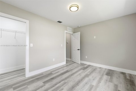 Снять в аренду виллу или дом в Майами, Флорида 3 спальни, 167.22м2, № 1973036 - фото 21