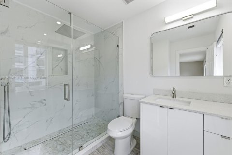 Снять в аренду виллу или дом в Майами, Флорида 3 спальни, 167.22м2, № 1973036 - фото 10