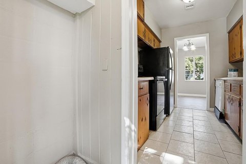 Casa en venta en Leesburg, Florida, 3 dormitorios, 115.29 m2 № 2216723 - foto 24