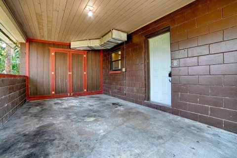 Casa en venta en Leesburg, Florida, 3 dormitorios, 115.29 m2 № 2216723 - foto 2