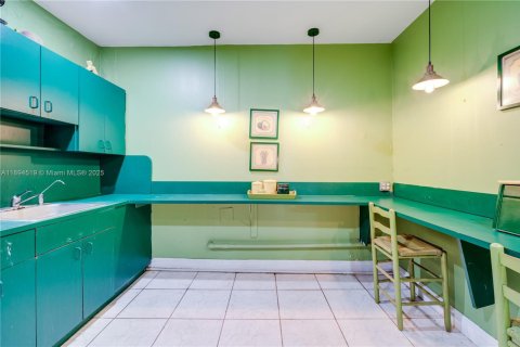 Immobilier commercial à vendre à Miami, Floride № 1953670 - photo 20