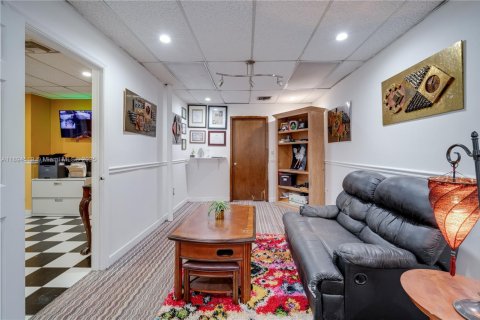 Immobilier commercial à vendre à Miami, Floride № 1953670 - photo 26