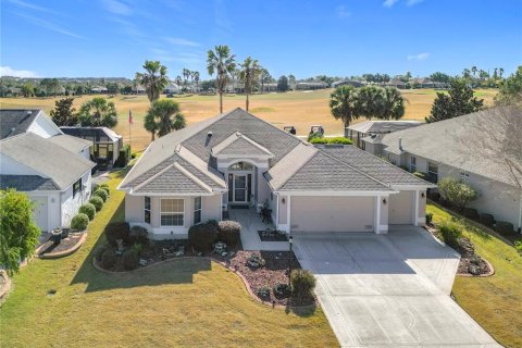 Villa ou maison à vendre à The Villages, Floride: 3 chambres, 210.52 m2 № 1563563 - photo 1