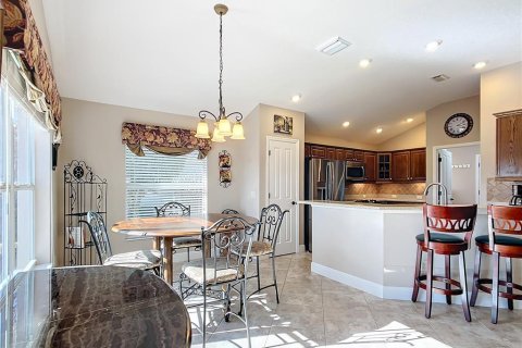 Villa ou maison à vendre à The Villages, Floride: 3 chambres, 210.52 m2 № 1563563 - photo 11