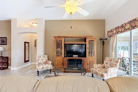 Villa ou maison à vendre à The Villages, Floride: 3 chambres, 210.52 m2 № 1563563 - photo 10