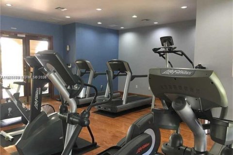 Купить кондоминиум в Мирамар, Флорида 1 спальня, 61.78м2, № 2042812 - фото 22