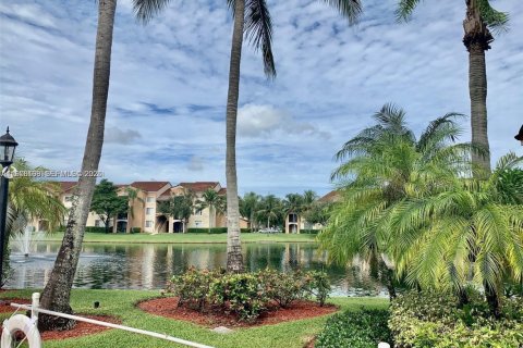 Купить кондоминиум в Мирамар, Флорида 1 спальня, 61.78м2, № 2042812 - фото 6