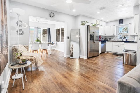 Casa en venta en Pompano Beach, Florida, 3 dormitorios, 113.34 m2 № 2031703 - foto 6