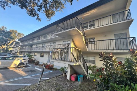Commercial property in Saint Petersburg, Florida 20 bedrooms № 1857708 - photo 29
