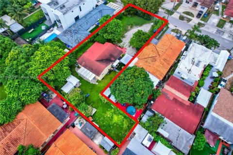 Casa en venta en Miami, Florida, 3 dormitorios, 143.16 m2 № 1850362 - foto 3