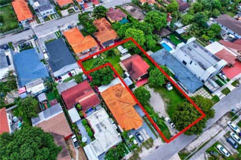 Casa en venta en Miami, Florida, 3 dormitorios, 143.16 m2 № 1850362 - foto 6