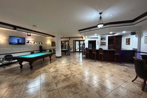 Condo in Miami, Florida, 1 bedroom  № 2026875 - photo 14