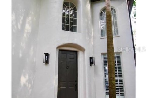 Villa ou maison à louer à Tampa, Floride: 4 chambres, 250.84 m2 № 2117249 - photo 18
